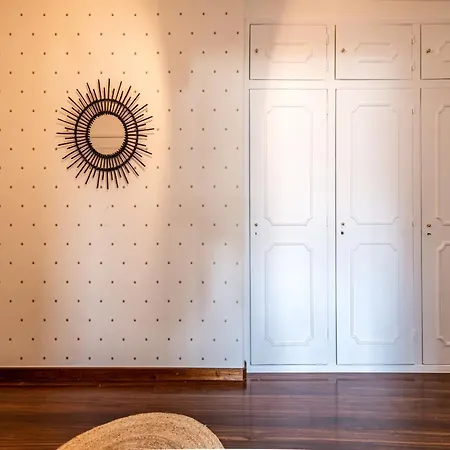 Akicity Ameixoeira Indigo Apartman *